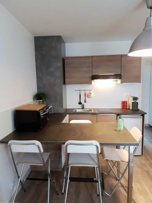 Tres Bel Appartement Centre Vitre Exteriér fotografie